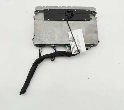 Land Rover Defender Sound amplifier RK7219C164JA