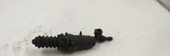 Citroen C5 Clutch slave cylinder 