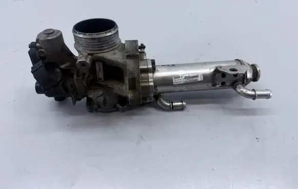 Volvo XC90 EGR valve cooler 50086403 880765R