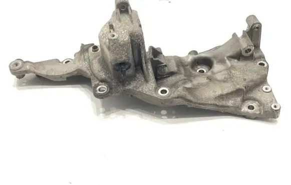 Peugeot 508 Generator/alternator bracket 9820041180