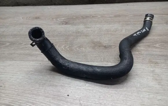 Volvo V50 Engine coolant pipe/hose