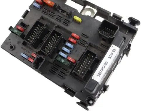 Citroen Berlingo Fuse module 9657608780 83633786