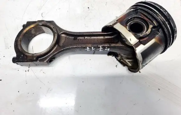Mazda 6 Piston with connecting rod 