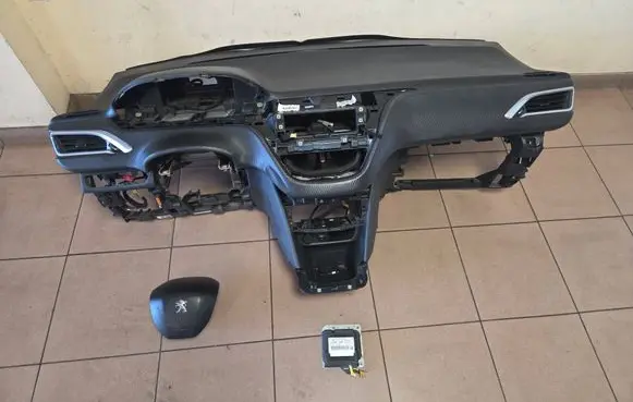 Peugeot 2008 I Airbag set with panel 98021008XM 9672848580 98072114ZD