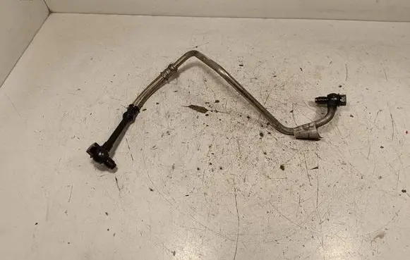 Jaguar XE Turbo turbocharger oiling pipe/hose G4D36K679CA