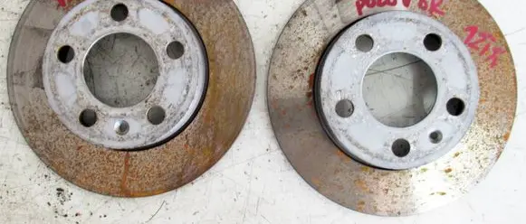 Volkswagen Polo V 6R Rear brake disc