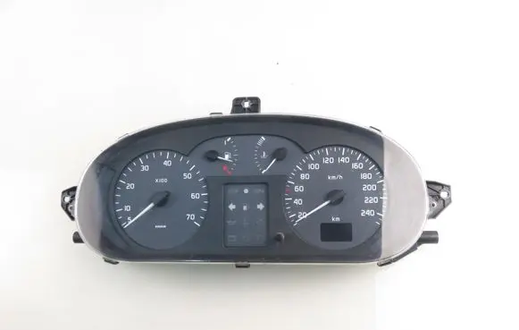 Renault Megane I Speedometer (instrument cluster) P8200071820