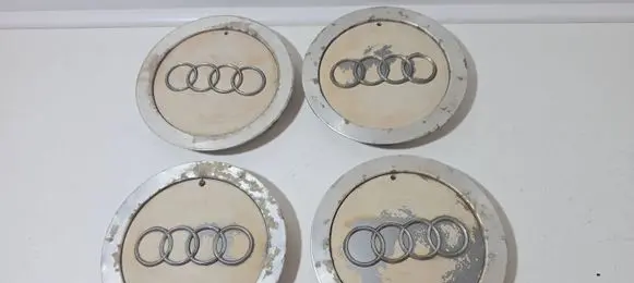 Audi A6 S6 C4 4A Original wheel cap 4B0601165J
