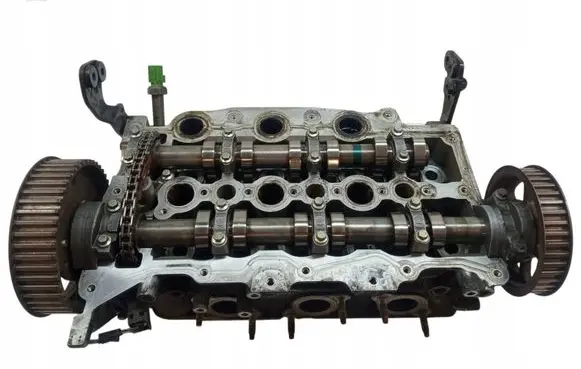 Peugeot 607 Engine head 4R8Q6C064AH