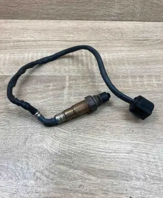 BMW 7 F01 F02 F03 F04 Lambda probe sensor 7576673 0258017187