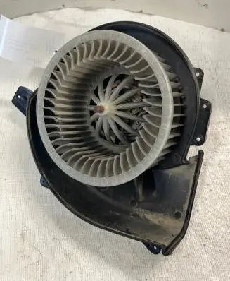 Volkswagen Polo V 6R Heater fan/blower 6Q1819015J Y1551