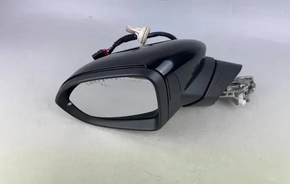 Volkswagen Golf VIII Front door electric wing mirror E1041551