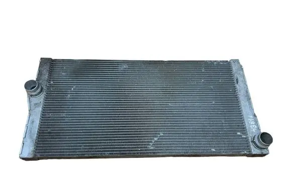 BMW 5 F10 F11 Coolant radiator 17118509177 8509177