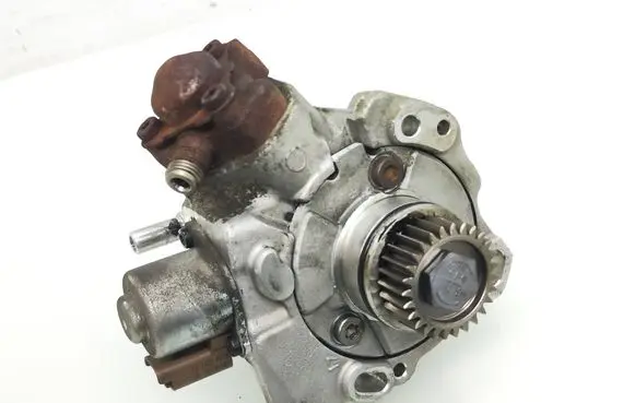 Peugeot Expert Fuel injection high pressure pump 9674984480 28384347 1096460LKR