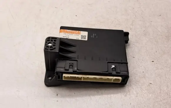 Toyota Auris 150 Air conditioning/heating control unit MB1776003703 8865002430
