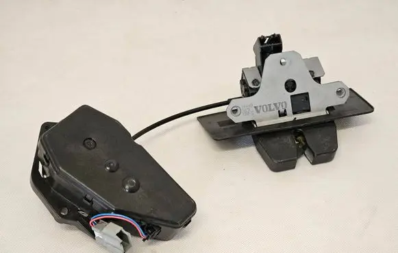 Tailgate/trunk/boot lock/catch/latch