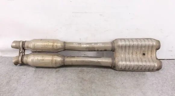 BMW 7 F01 F02 F03 F04 Muffler/silencer 7590570 18307590570