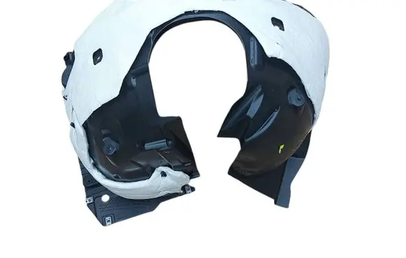 Peugeot 208 Front wheel arch liner splash guards 9823309080 MB001529 9827497480