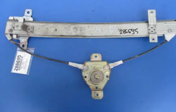 Hyundai Pony Rear door window regulator with motor