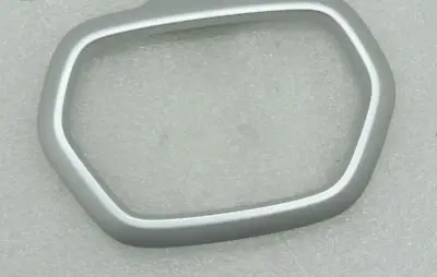 Jeep Renegade Rear door speaker cover trim 5UW90NZ6AA 735585179