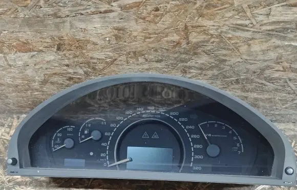 Mercedes-Benz S W220 Speedometer (instrument cluster) A2205408347