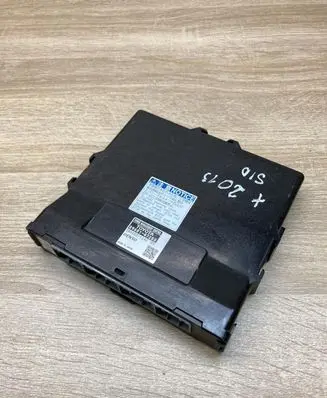 Toyota Prius+ (ZVW40) Power management control unit 8968147280