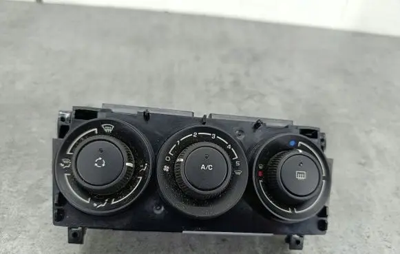 Peugeot 5008 Climate control/heater control trim N6007002