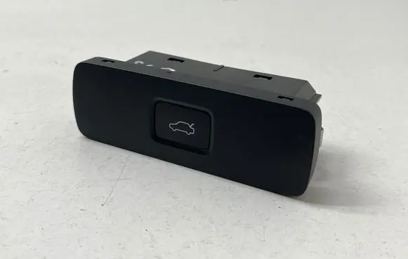 Volvo S60 Tailgate opening switch P32350330 22W293 T22290231902