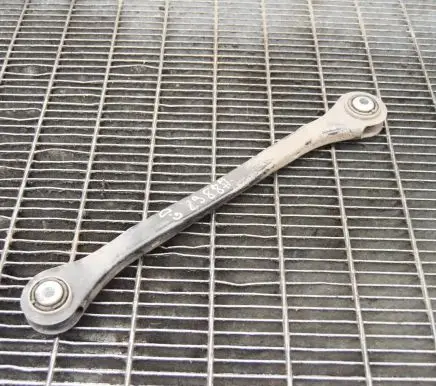 Audi A4 S4 B9 8W Rear upper control arm/wishbone 8W0501530D 8W0501531D
