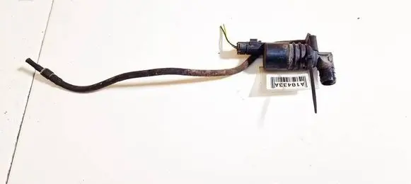 Peugeot 407 Windscreen/windshield washer pump 9643447780 008024