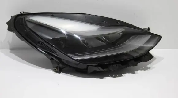 Tesla Model 3 Headlight/headlamp 151495300C 01531952 CJV2173201494