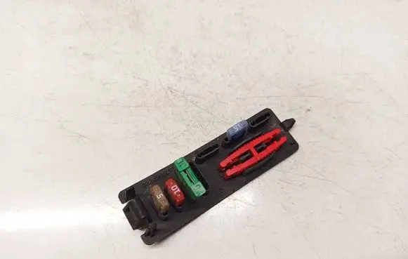 Citroen C5 Fuse box set 9637466280