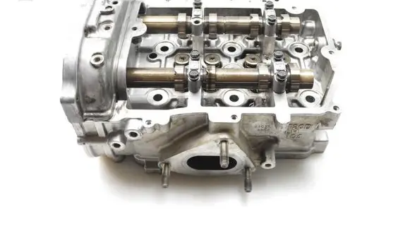 Subaru Outback Engine head T20DLH