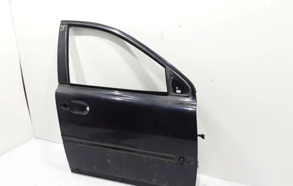 Door (2 Door Coupe)