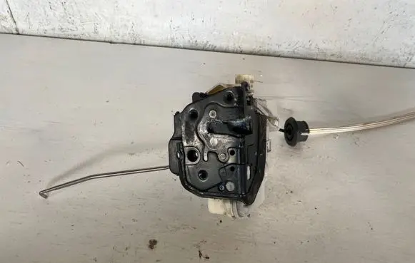 Audi A6 S6 C6 4F Front door lock 4F2837016 E21010000
