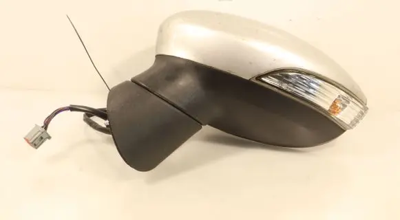 Ford Fiesta Front door electric wing mirror E9044682