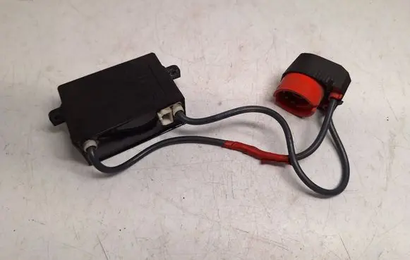 BMW 3 E46 Headlight ballast module Xenon 1307329047 63126904548