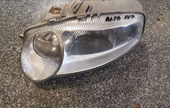 Alfa Romeo 147 Headlight/headlamp