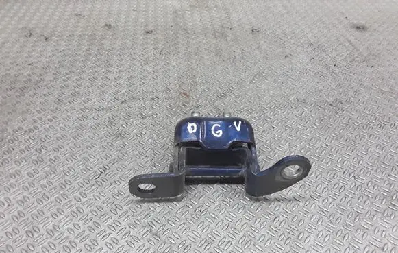 Rear door upper hinge