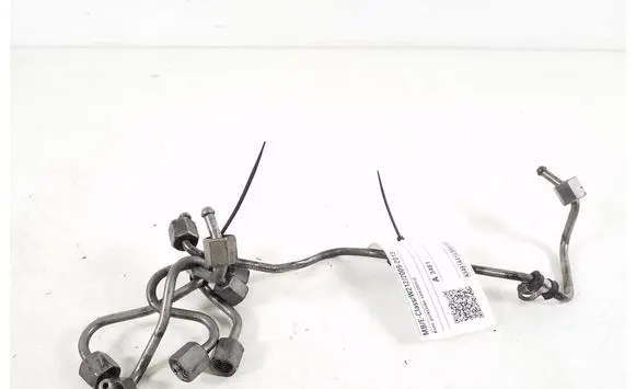 Mercedes-Benz E W212 Fuel injector supply line/pipe 