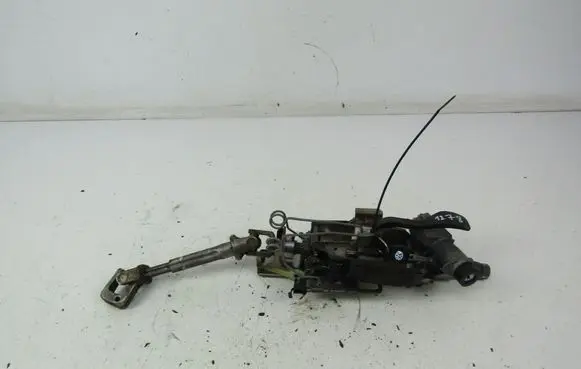 Volkswagen Polo Steering rack mechanical part 