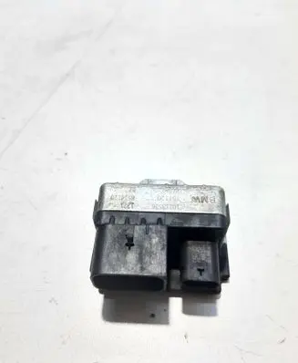 BMW 5 F10 F11 Glow plug pre-heat relay 0281003115 10213526 8514120