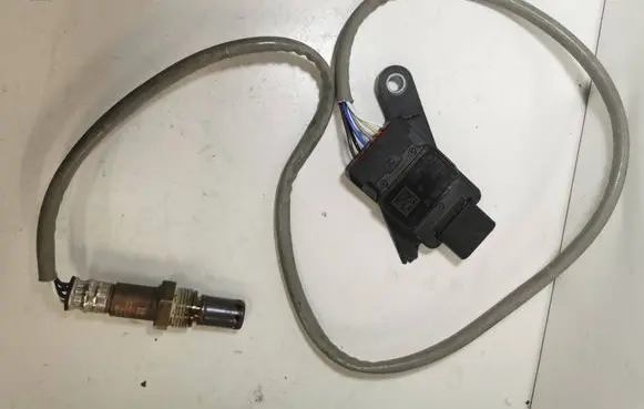 Mercedes-Benz E W214 Lambda probe sensor A0009059816 NS0005 7M62G750686910