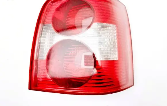 Volkswagen PASSAT B5 Rear/tail lights