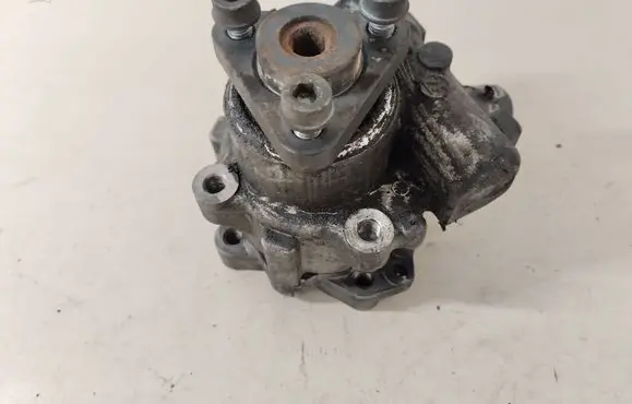 Audi A6 S6 C6 4F Power steering pump 8E0145155N