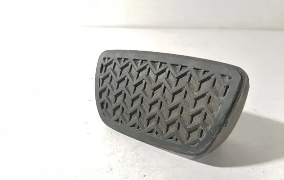 Lexus RX 450H Brake pedal