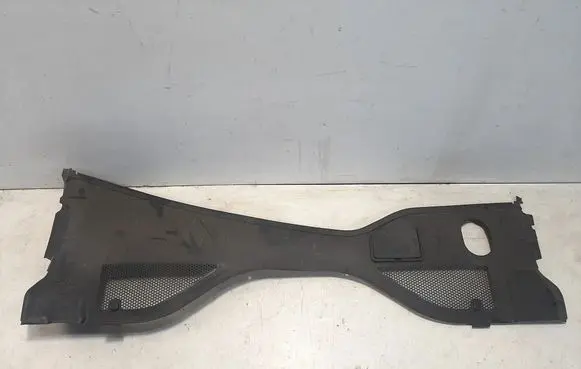 Audi A6 S6 C7 4G Wiper trim 4G8819447