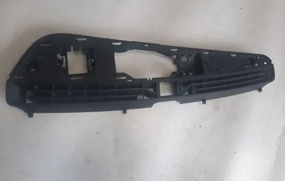 Audi A3 S3 8V Dash center speaker frame 8V1819635C