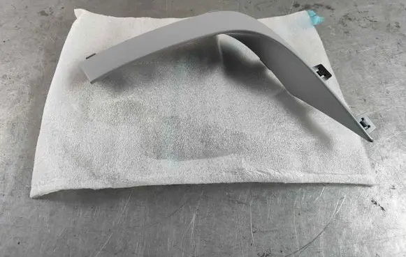 Porsche Macan (95B) Front bumper splitter molding 95b807819ag2x