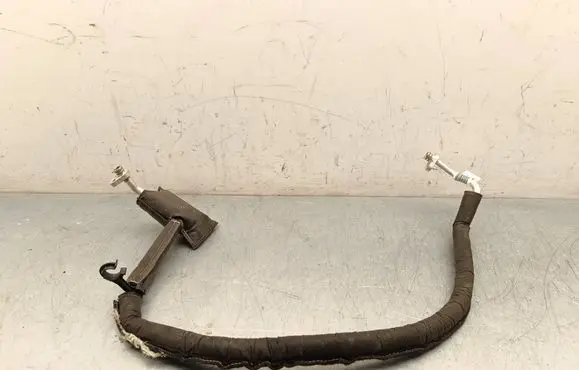 Peugeot 208 II Air conditioning (A/C) pipe/hose 9826918180 T706584A